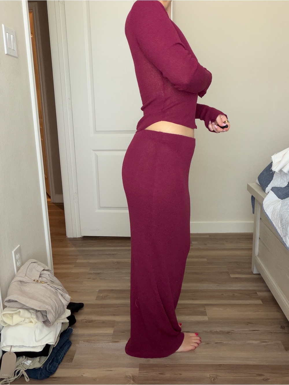 Meshki Wine-Red Knit Maxi Skirt Set - Picture 2 of 2
